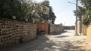 باغ مجالس کاخ مجلل 2