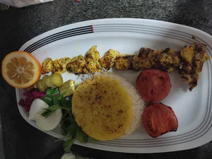 سوئیت رستوران نمونه پویا