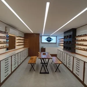 فروشگاه اپتیک شریف 2