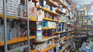 خرازی شبنم