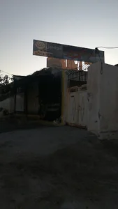 کلینیک اتومبیل فرهاد