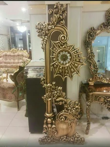 مبلمان چوبین