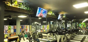 باشگاه بدنسازی رادمهر
