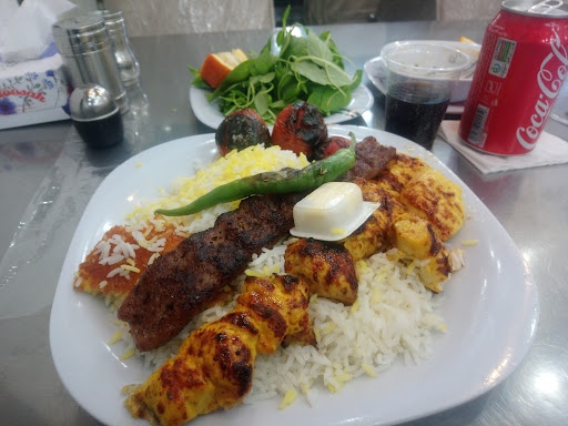 رستوران تک گلپا