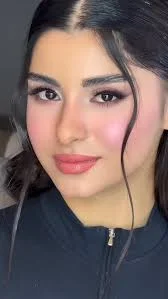 سالن زیبایی آوانگارد