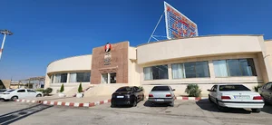 رستوران های زنجیره ای مصطفی کلبادی نژاد
