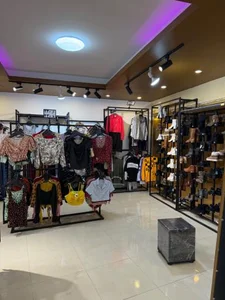 فروشگاه پوشاک برندلند 3