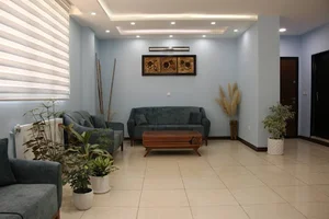 کلینیک پوست و مو دکتر حسینی
