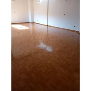 نصب و ساب پارکت چوبی در نیاوران 3
