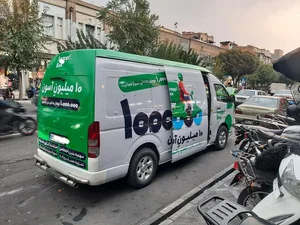 نصب وینیل و استیکر در بازار 5