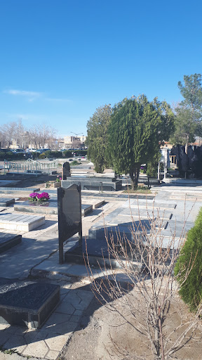 آرامستان شهر زاویه