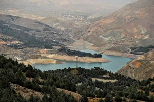 بوستان جنگلی تلو‭