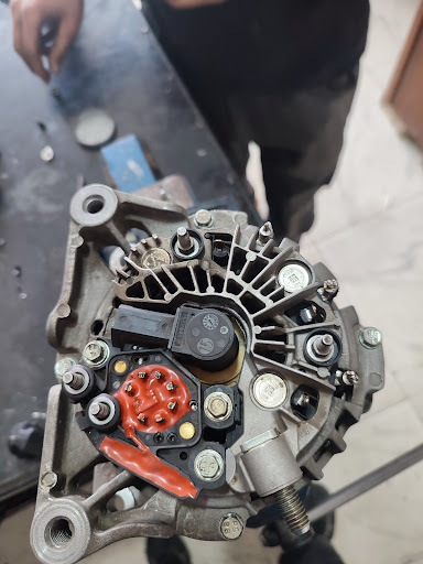 خدمات برق خودرو رویال🚗