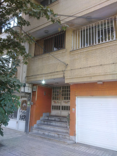 سالن مطالعه پسرانه دانش پژوهان