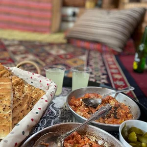 کافه سنتی خورشید خانوم