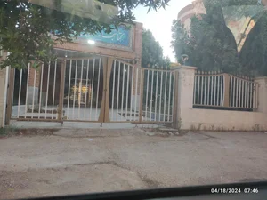 کتابخانه عمومی شهید باهنر