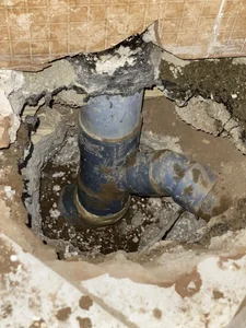 لوله‌بازکنی و نشتیابی در فلاح 4