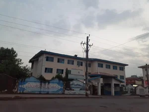 دبیرستان دخترانه آزادی