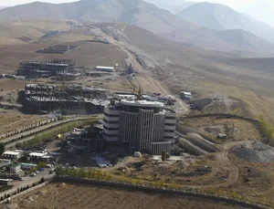 مرکز درمانی آزمایشگاه و دندانپزشکی