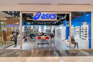 sauconyesfahan کفش ساکونی
