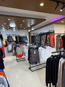 فروشگاه پوشاک برندلند 2