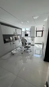 دندانپزشکی دکتر فاطمه همتی نیا 4