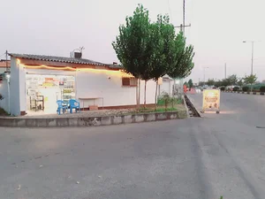 میدان هادی نوروزی