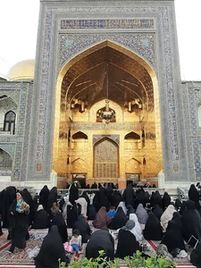 گنبد آرامگاه سردار الله وردی خان گرجی،دودمان صفویه