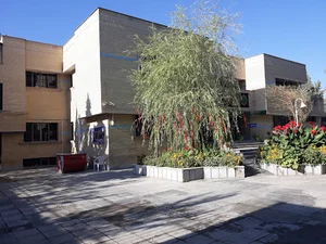 دبیرستان منجی (عج)