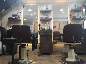 آرایشگاه مردانه باربر 4