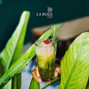La’ Rosa Café کافه لارزا 5