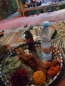 رستوران و کافی‌شاپ ناربن