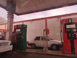 پمپ بنزین جنوب 3