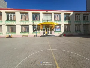 دبستان پسرانه و دخترانه شهید عادل سرایی 4