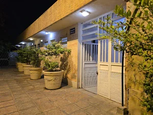 دستشویی عمومی