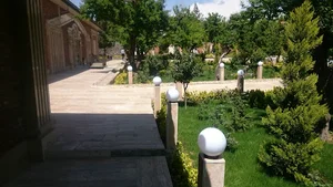 باغ تالار رز