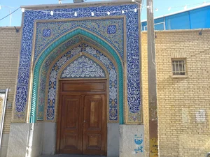 مسجد آقا علی بابا کوچه تخت گنبد نبش بن بست نسترن