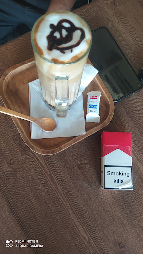 کافی شاپ میلانا