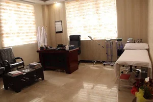 Esmaeili Clinic | كلينيك اسماعيلى