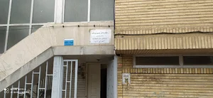 دکتر مزدک