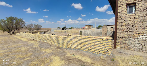 زمین مرحوم حاج پرویز خان زمانی فراهانی(ارباب نوده)