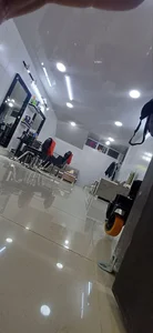 آرایشگاه پسر شرقی 4