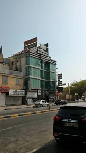 ساختمان البرز