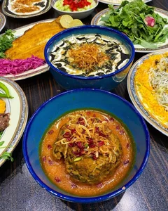 رستوران خان ننه 2