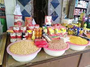 خواربارفروشی حسین