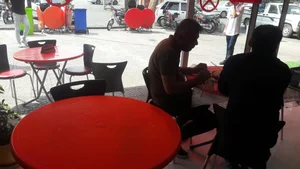 کبابی بستکی 2