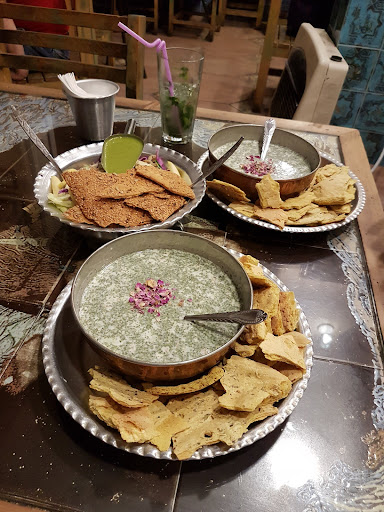 کافه فردوسی