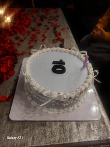 کافه بستنی سادات 2