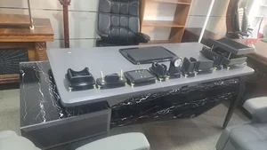 مبلمان اداری کلاسیک