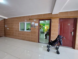 دکتر معصومه آجلی لاهیجی متخصص اطفال